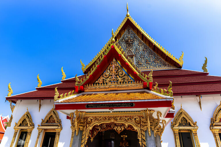 Your Guide to Wat Chana Songkram